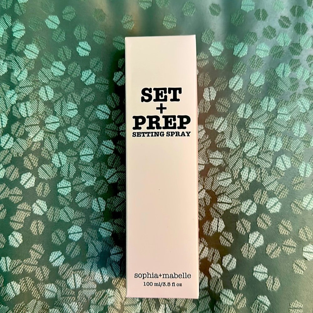 Sophia + Mabelle Setting Spray